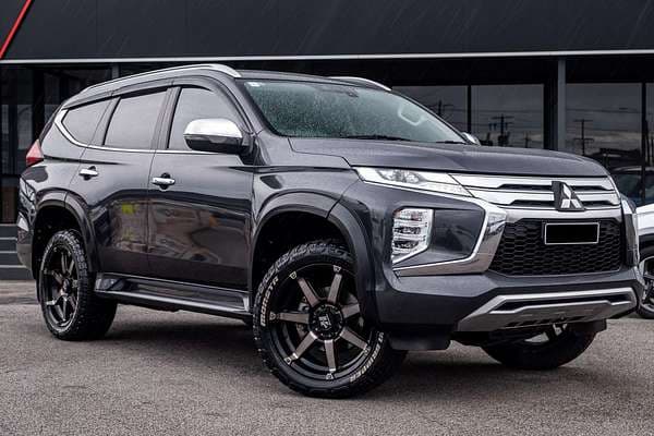 2021 Mitsubishi Pajero Sport