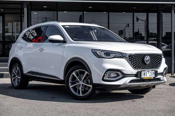 2022 MG HS