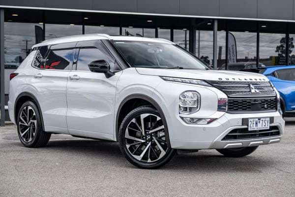 2024 Mitsubishi Outlander